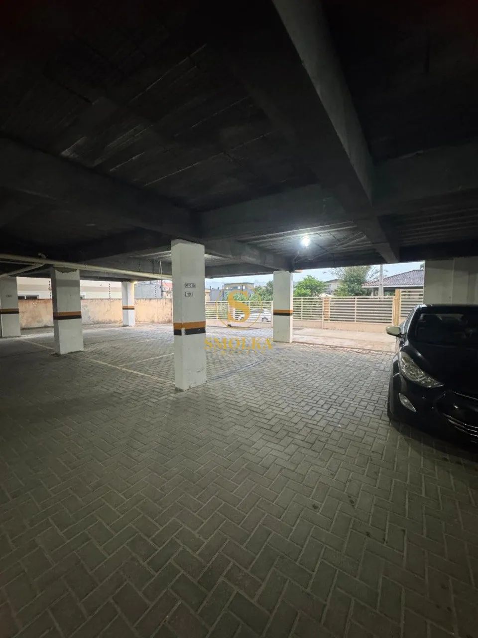 apartamento com 2 dormitorios sendo 1 suite mobiliado - Foto 2