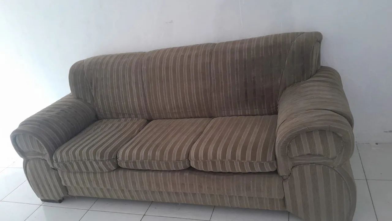 Sofá completo de 2 e 3 lugares. - Foto 3