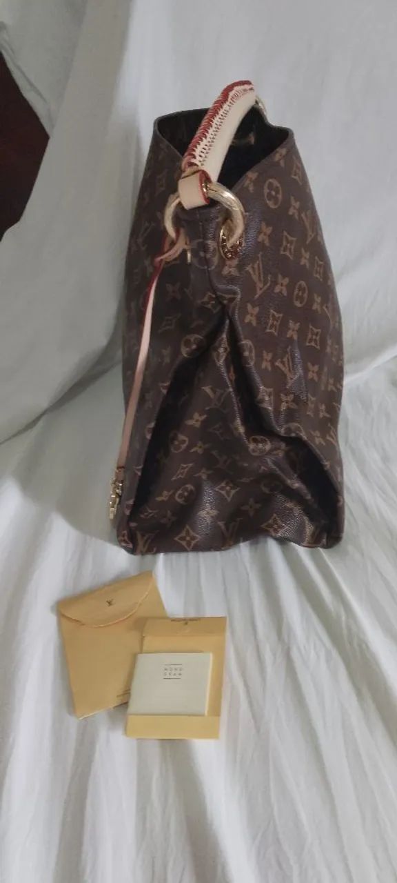 Bolsa Louis Vuitton - Foto 2