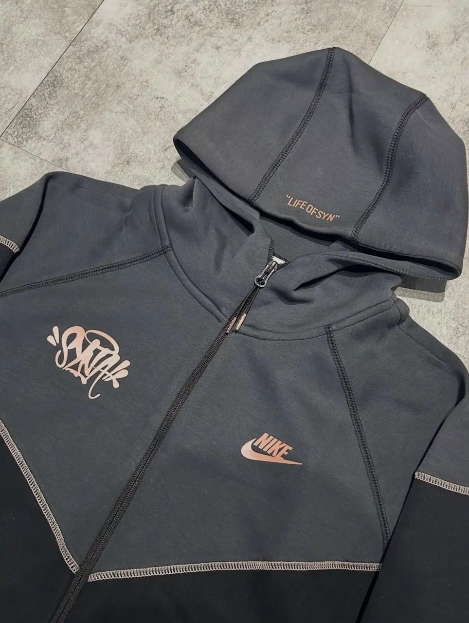 Moletom Nike Tech x Syna  - Foto 3