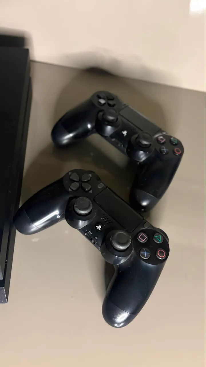 PS4 FAT 1TB - Foto 4