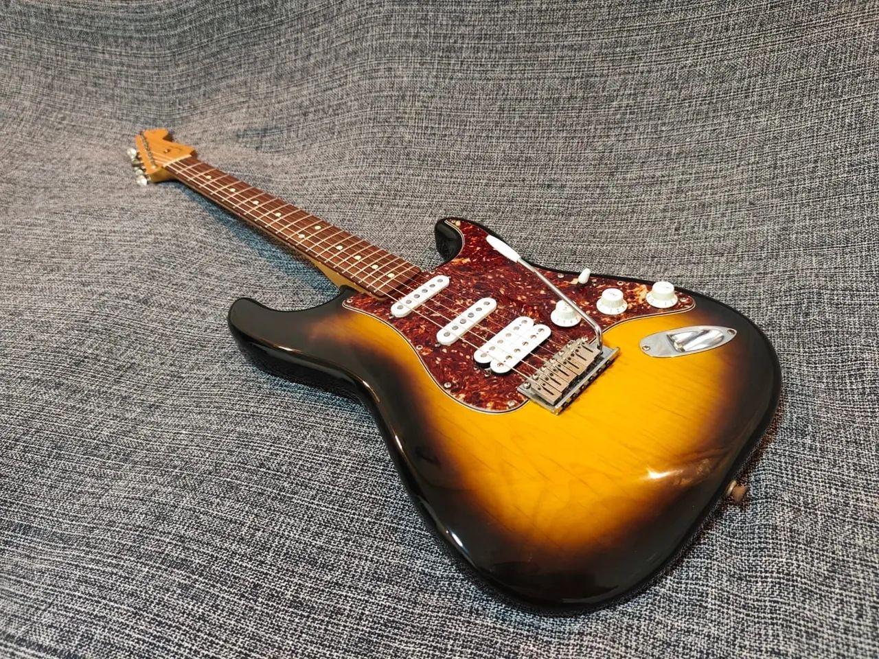 FENDER DELUXE POWER PIEZO  - Foto 3