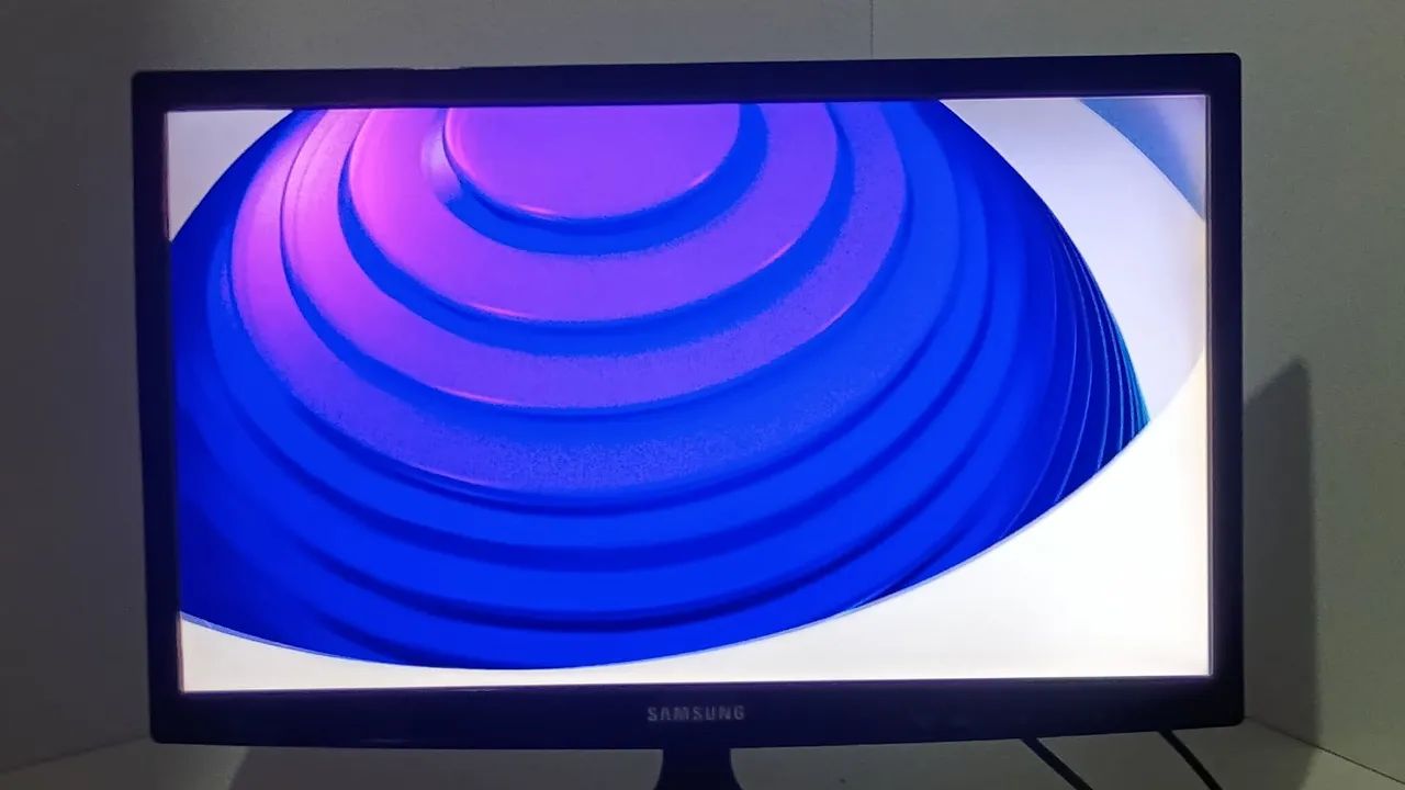 Tv Samsung 22 Polegadas (Não Smart) Digital, Entrada HDMI, Imagem Perfeita. - Foto 3