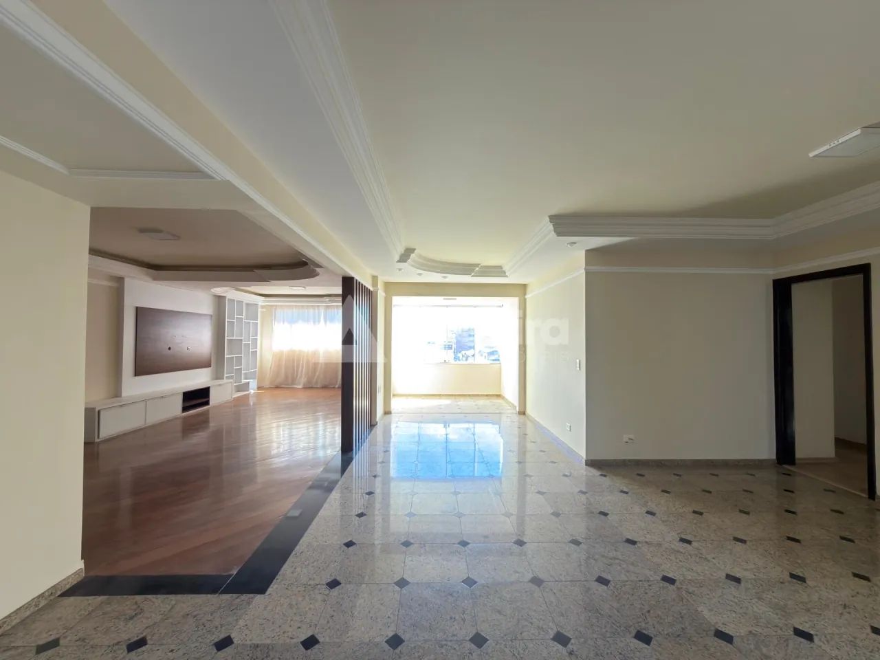 Apartamento no Edifício Paula Xavier - Centro - Foto 5
