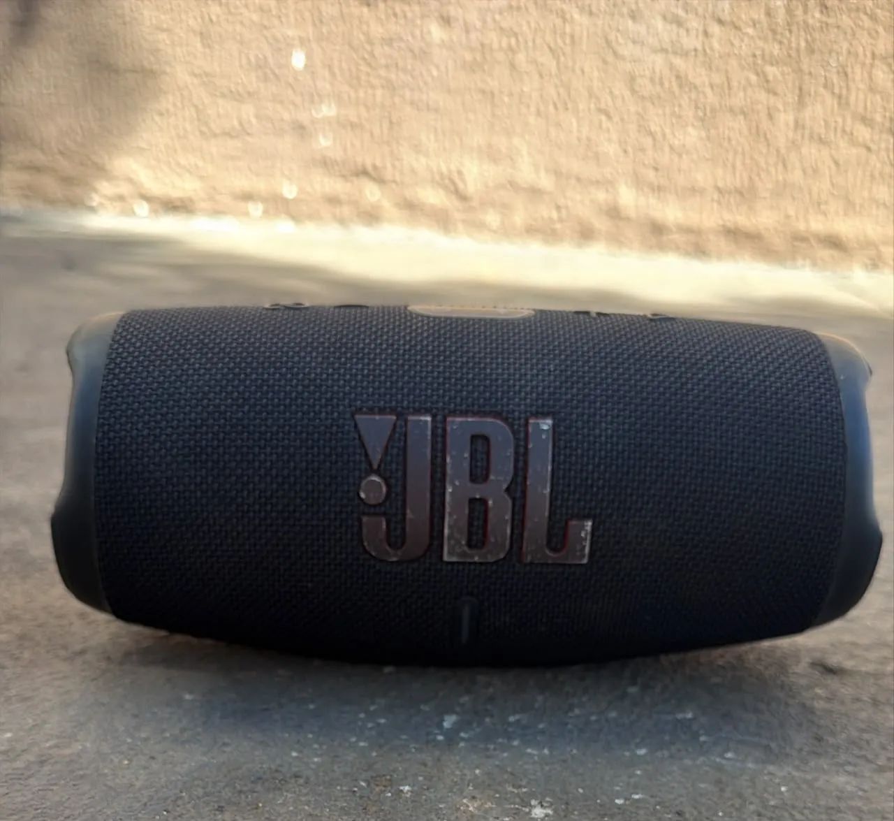 Caixa jbl charge 5 semi nova - Foto 3