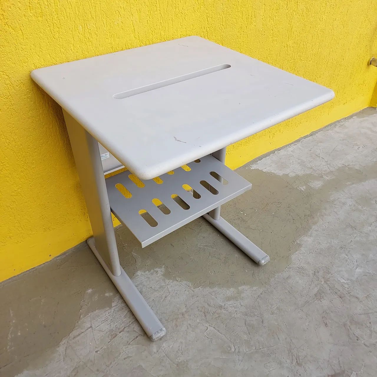 Mesa auxiliar  - Foto 5
