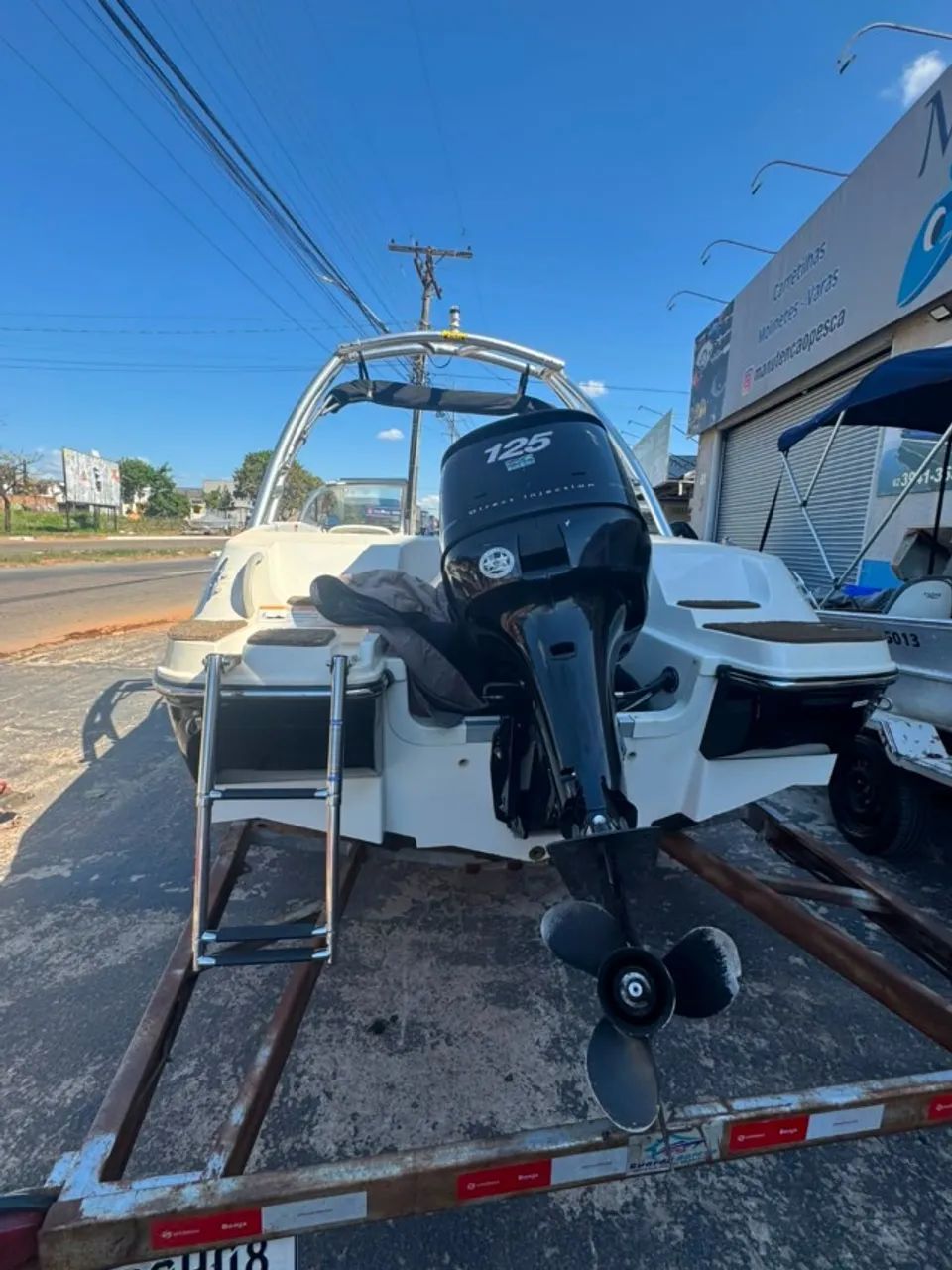 Lancha Baylainer com motor 125hp - Foto 2
