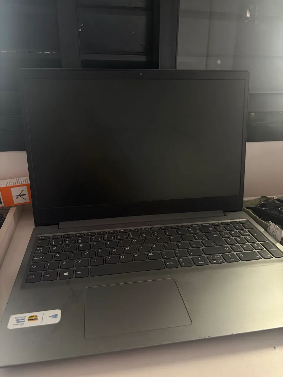 Lenovo Ideia Pad s145 cinza  - Foto 4