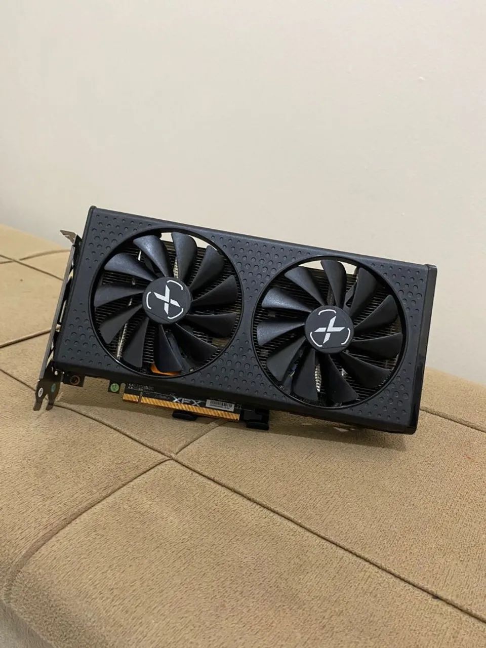 Placa de Vídeo XFX Radeon RX 6650 XT 8GB - Excelente Estado - Foto 2