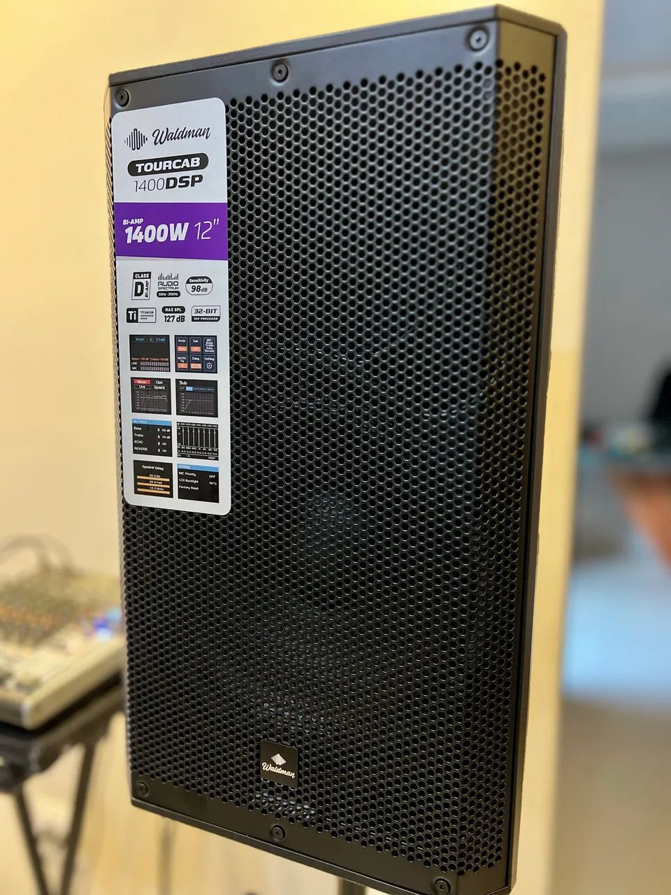 Caixa Ativa 12 Waldman TC 1400 DSP