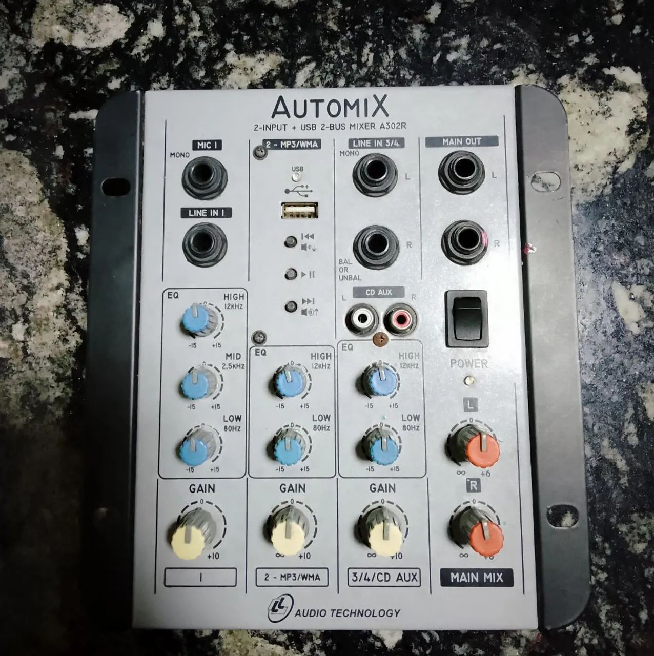 MESA DE SOM AUTOMIX 