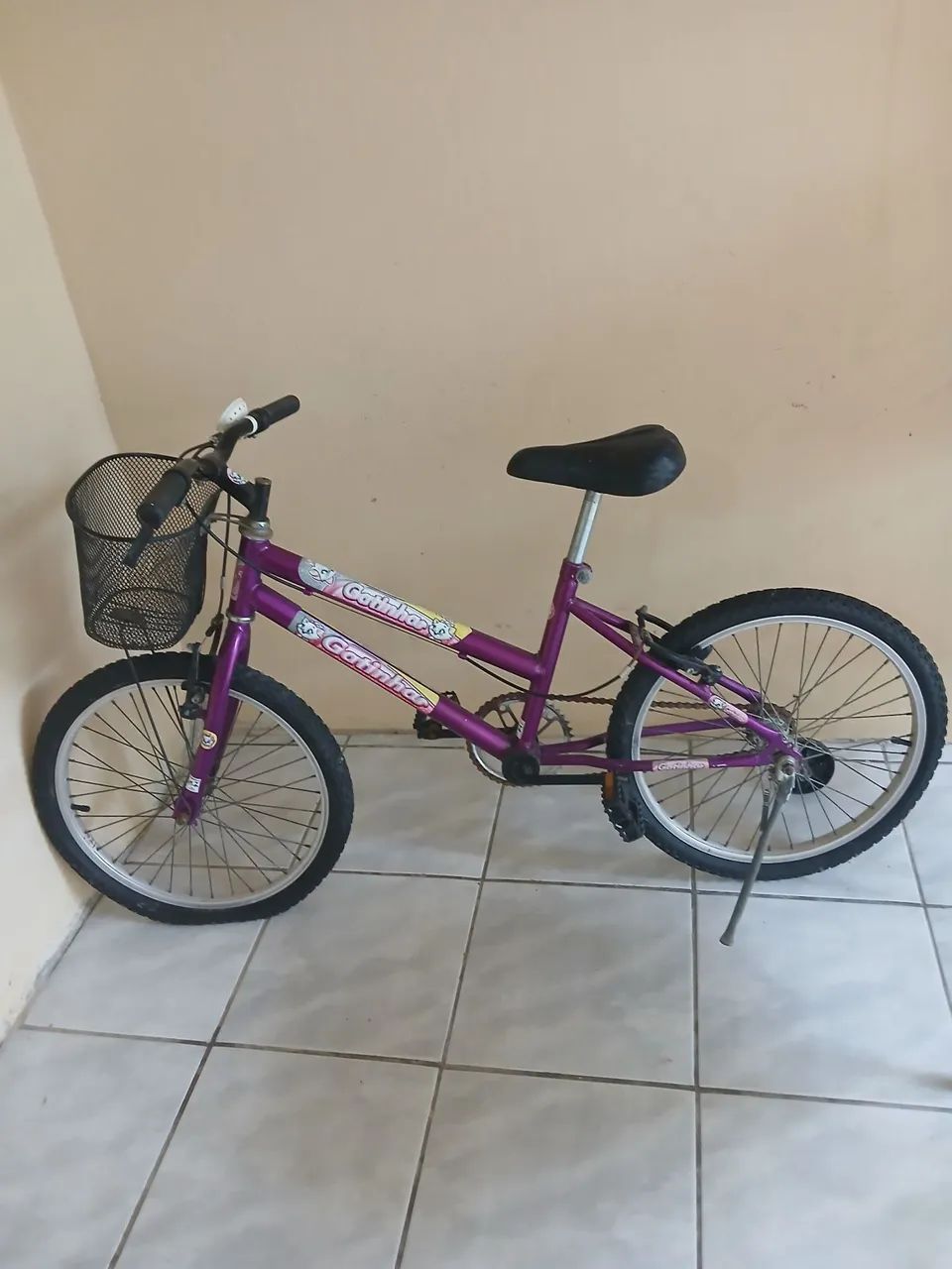 Vendo bicicleta semi nova 400 no  PiX