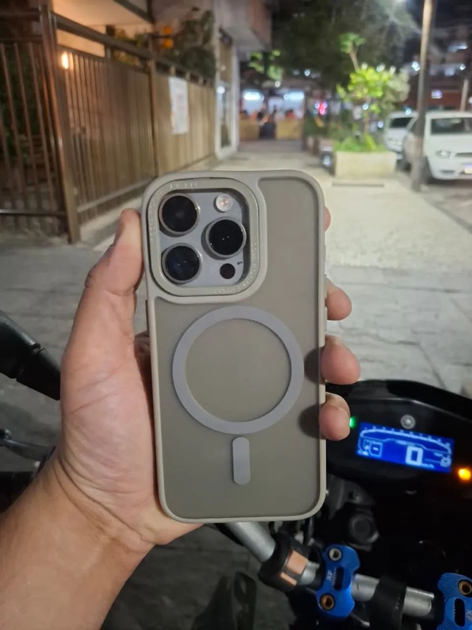 iPhone 15 pro  - Foto 2