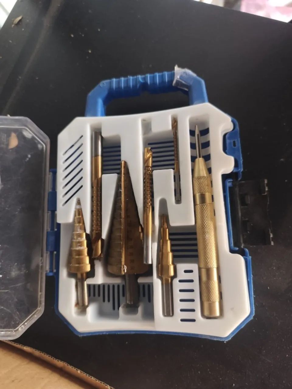Kit de Brocas Escalonadas e Punção Automático
