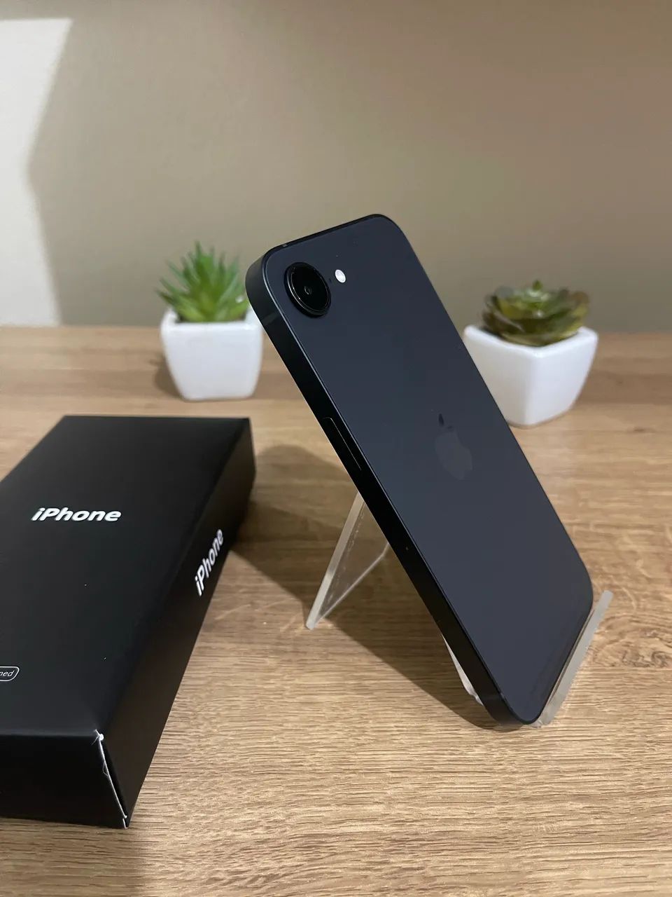 iPhone 16e 128GB - Garantia Apple de 6 meses  - Foto 3