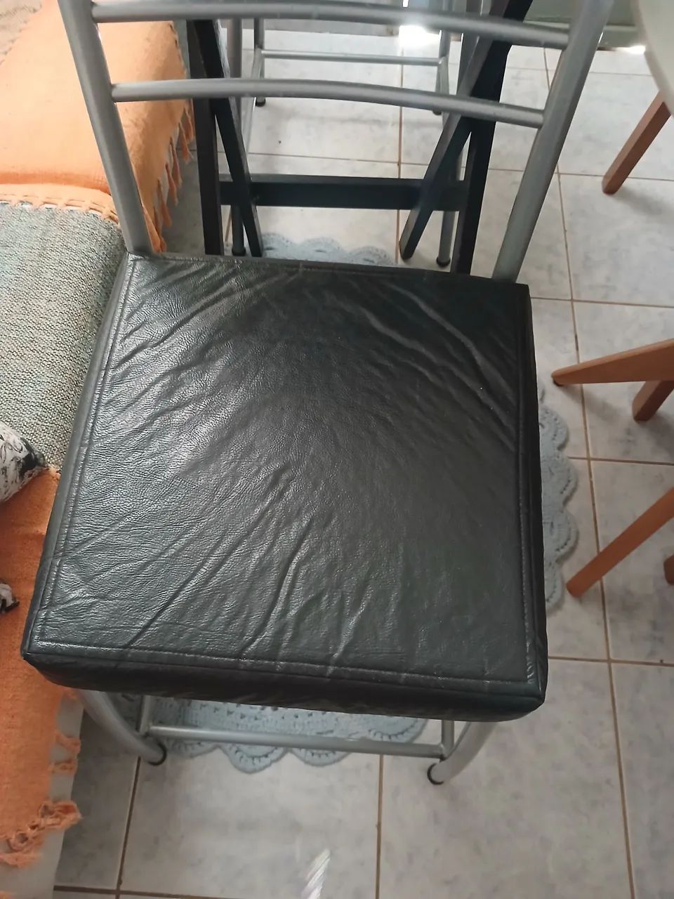 Conjunto de mesa bistro com 2 cadeiras  - Foto 5