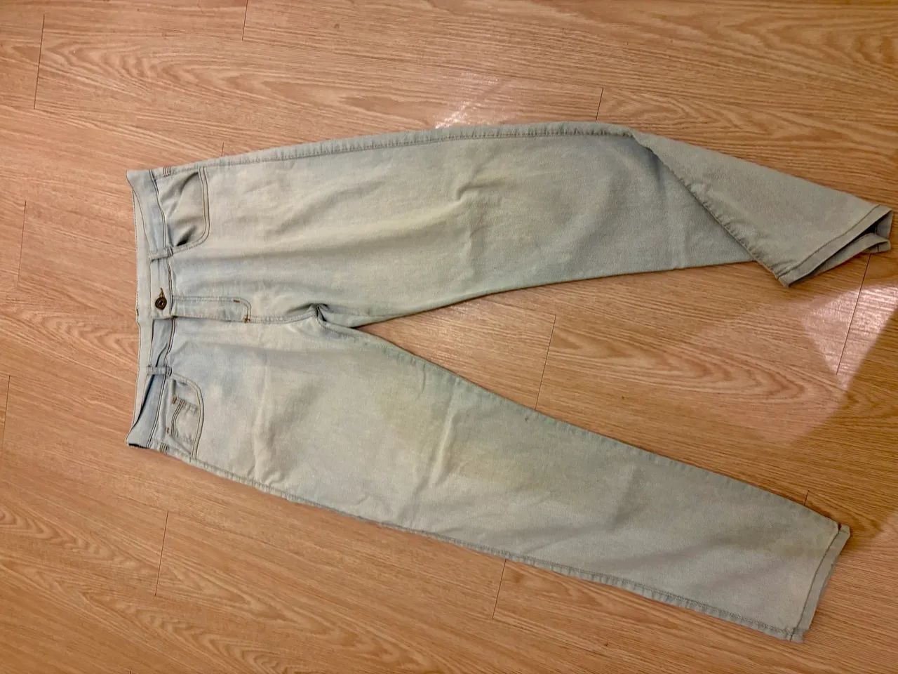 Calça jeans clara - Foto 2