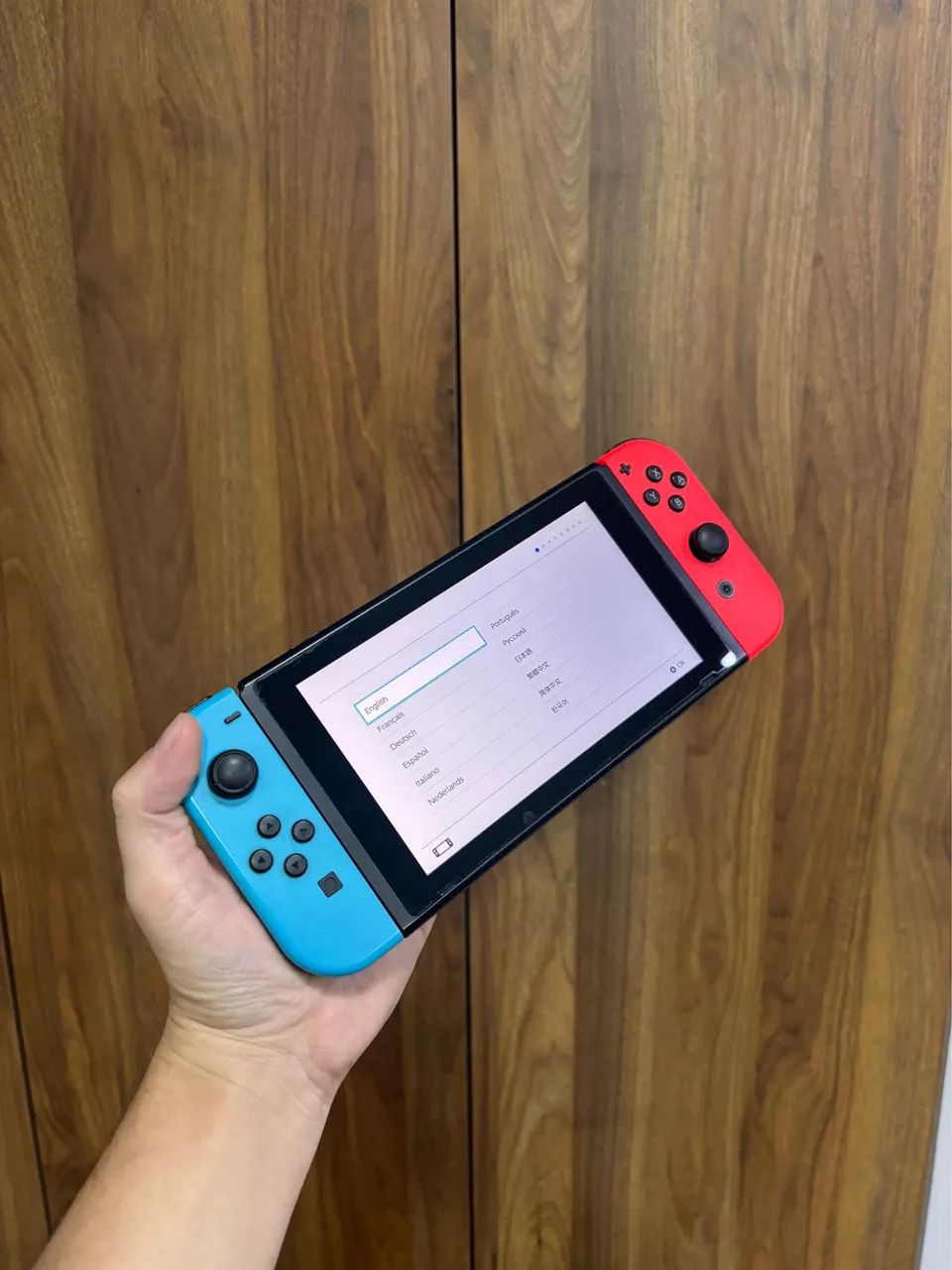 Nintendo switch v2 com garantia / temos os melhores preços 