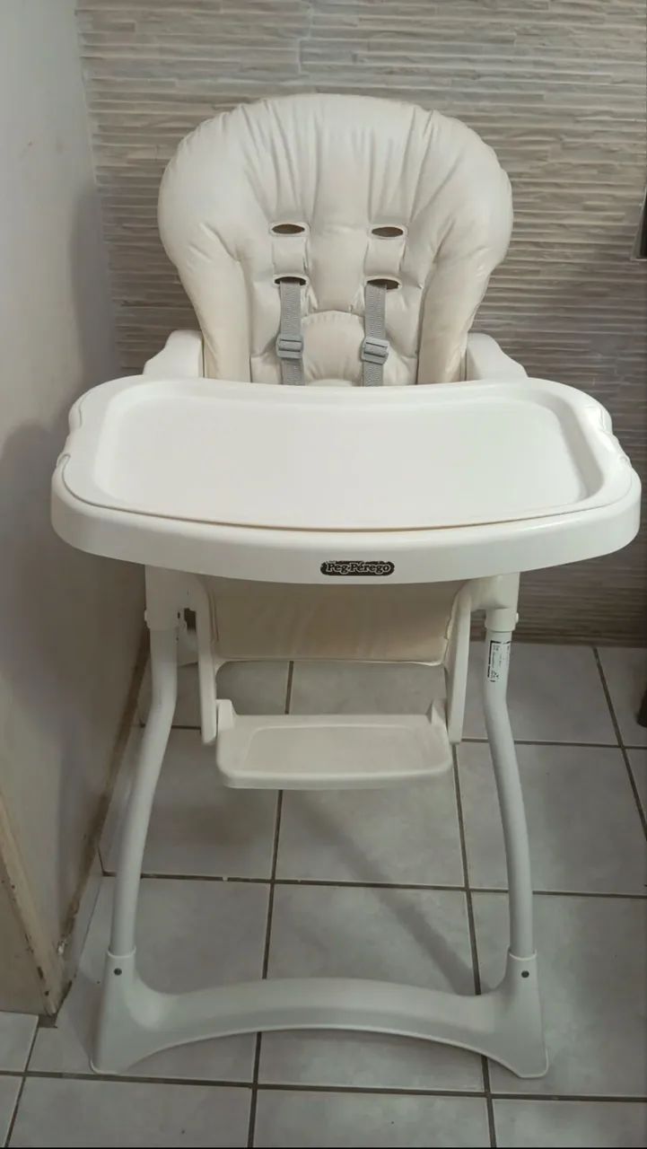Cadeirão de alimentação Peg Perego