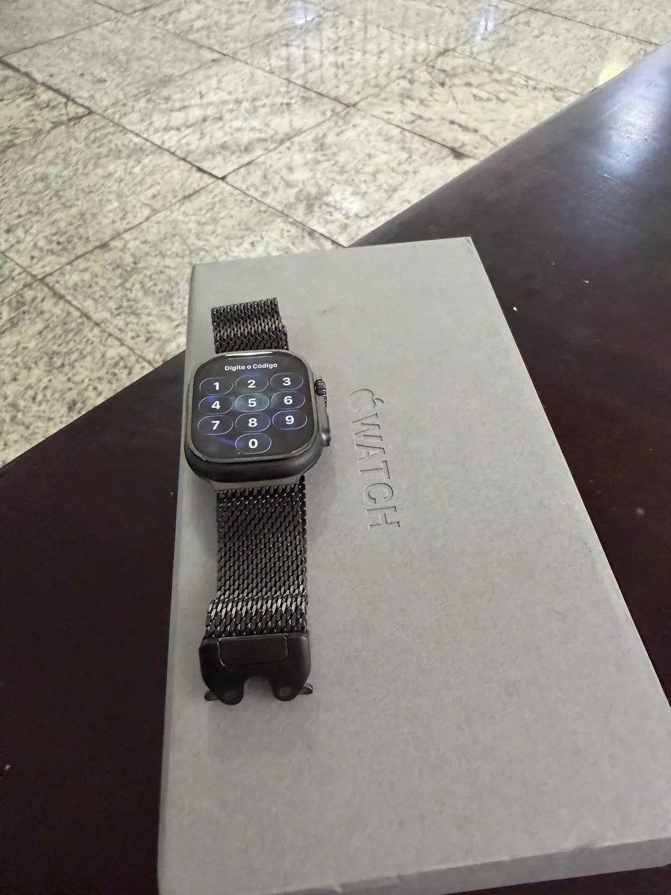 Apple Watch Ultra 3 Black Titanium Milanese Loop - Foto 4