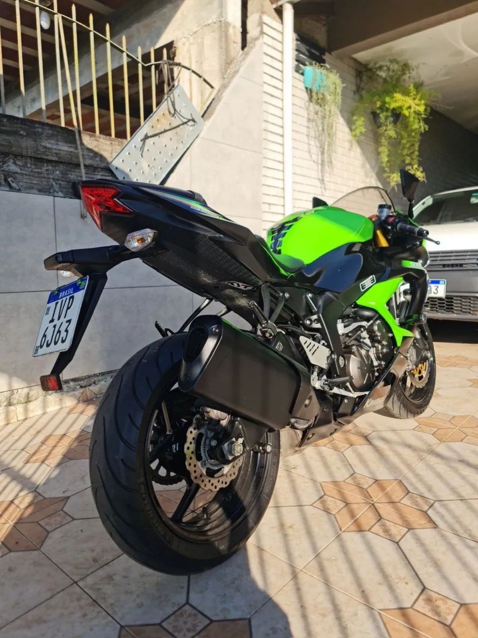Kawasaki Zx-6r 636cc 2014 - 1495530243 | OLX