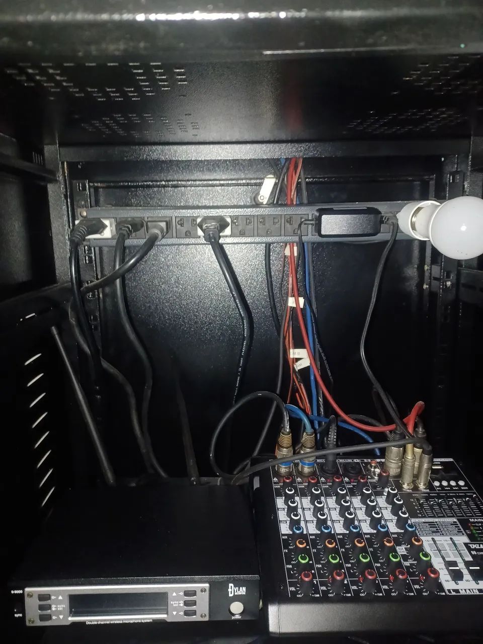 Rack de piso reforçado Protect 24U 19" - Foto 4