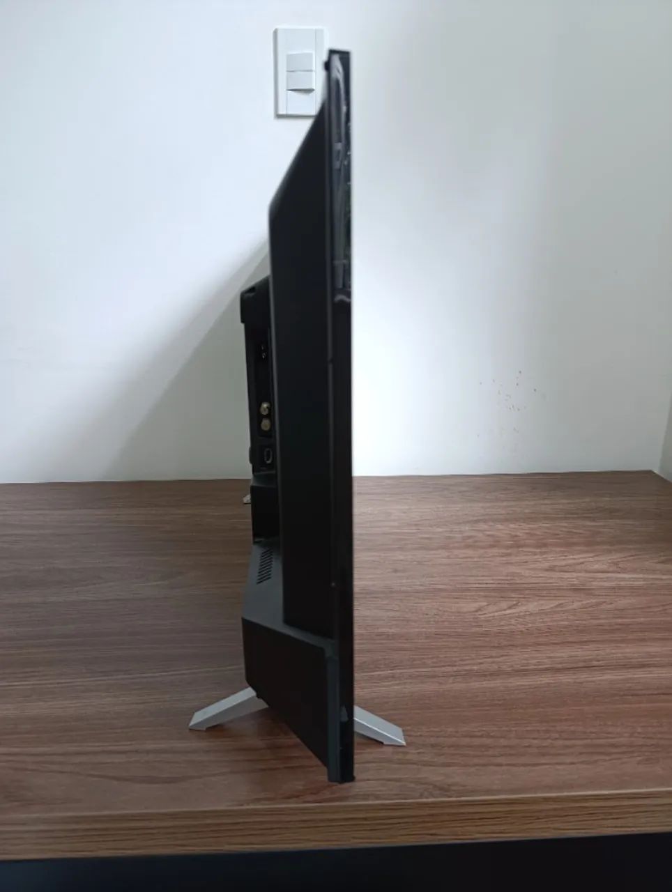 Smart TV Led Semp TCL 32" modelo L32S4700S - Foto 3