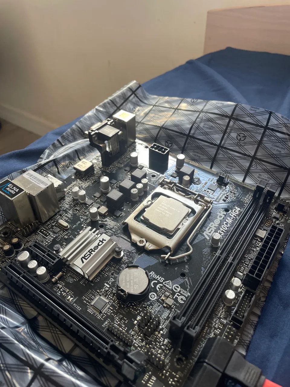 Vendo processador I5 8500 com placa mãe h310cm-hg4