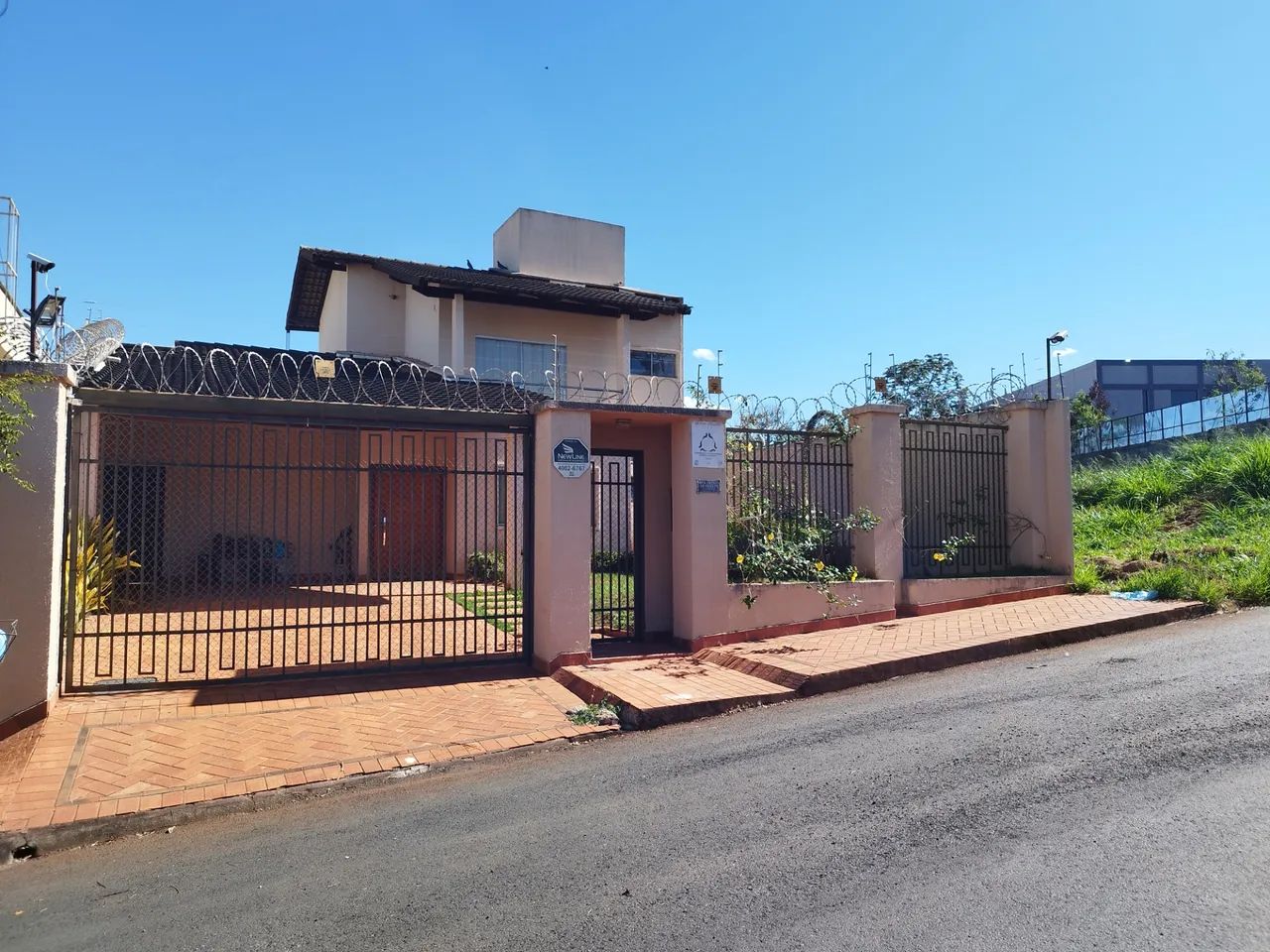Casa - Setor Goiânia 2 - Foto 2