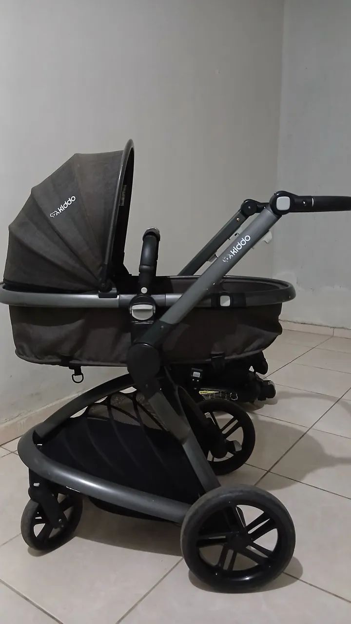 Carrinho de bebe + bebe conforto + base veicular  - Foto 2