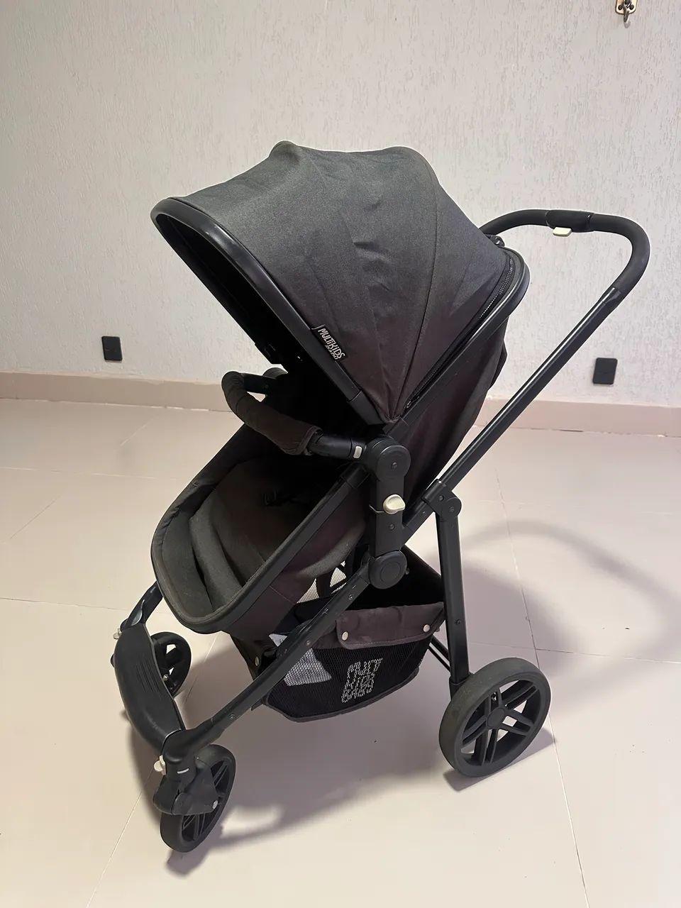 Carrinho de bebê multifuncional 