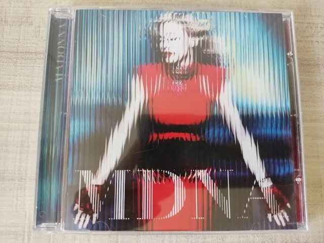 Cd Madonna - Mdna - Simples - Usado em otimo estado