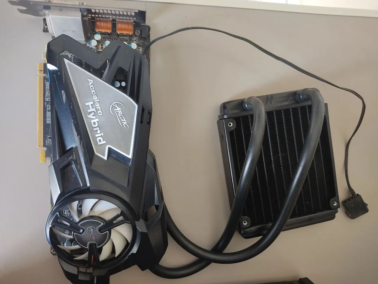 AMD RX 580 8GB DDR5 256 BITS