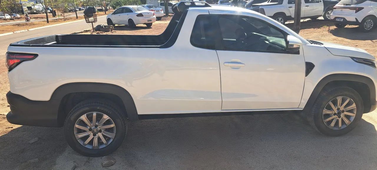 Fiat Strada Freedom 1.3 Flex 8V CS Plus 2023 - Foto 3