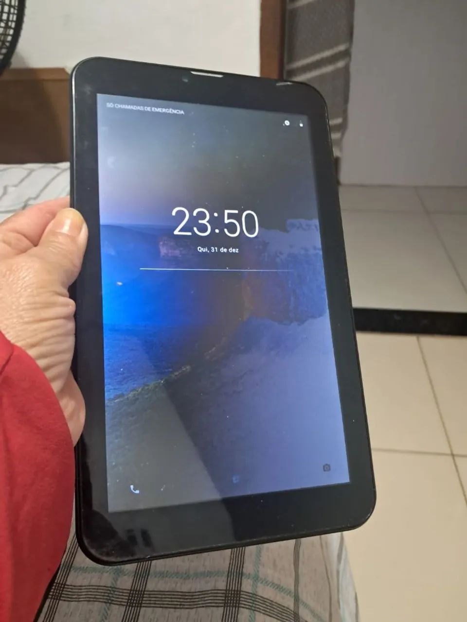 VENDO 2 TABLETS COM DEFEITOS