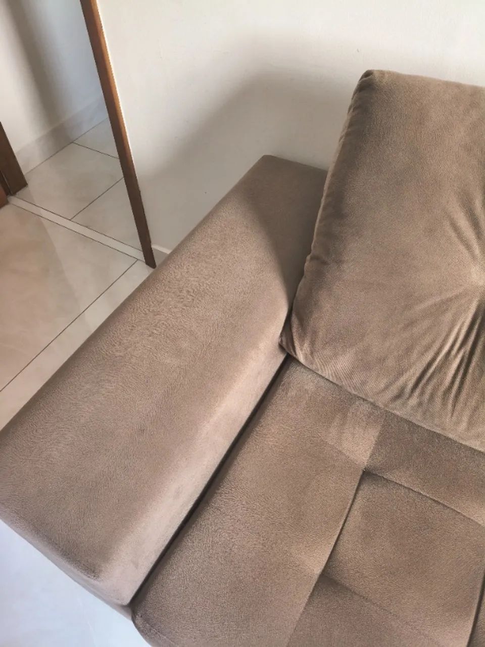 Sofa - Preciso vender urgente estou sem lugar para colocar  - Foto 5