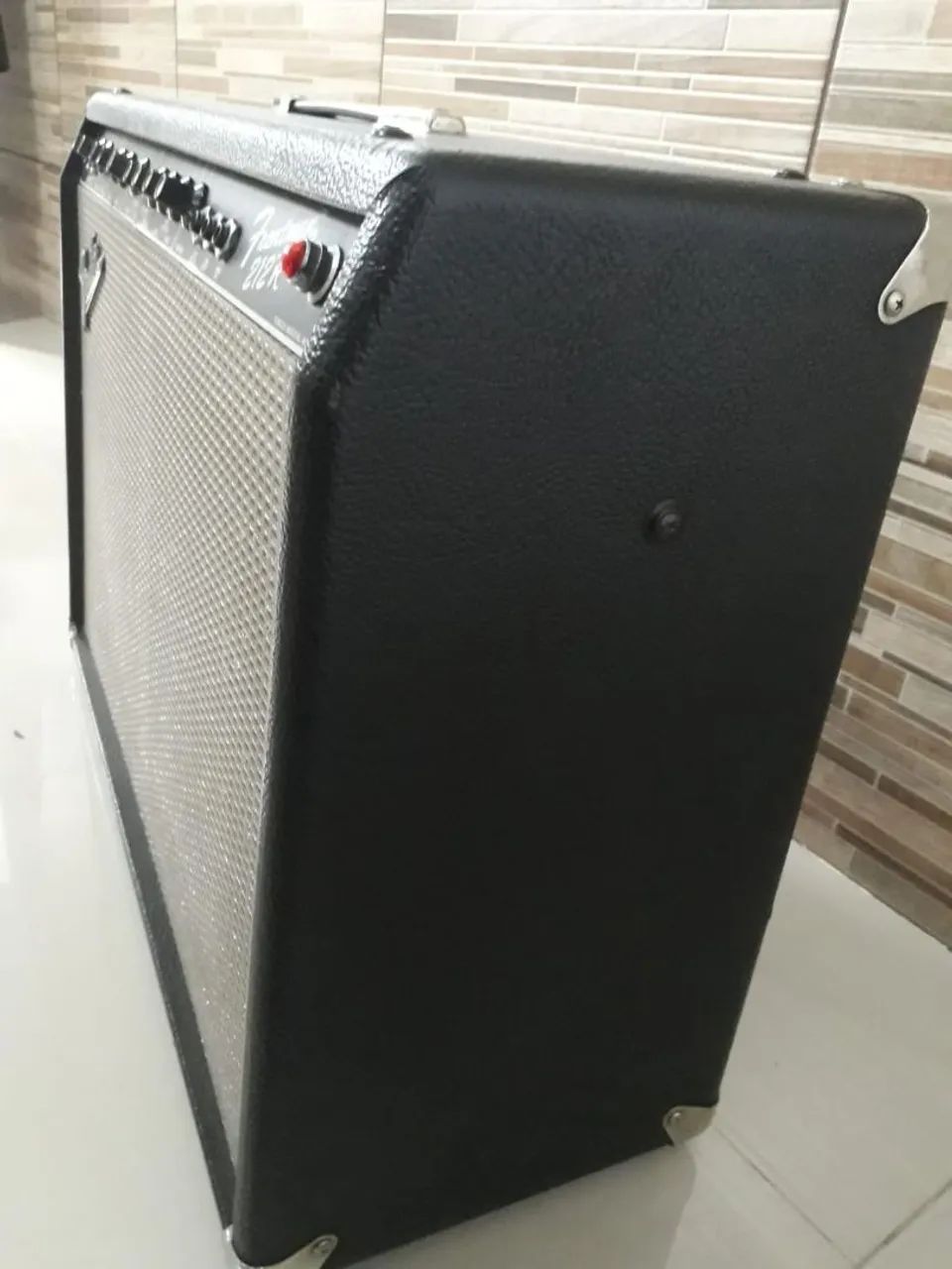 Amplificador Fender frontman 212r - Foto 4