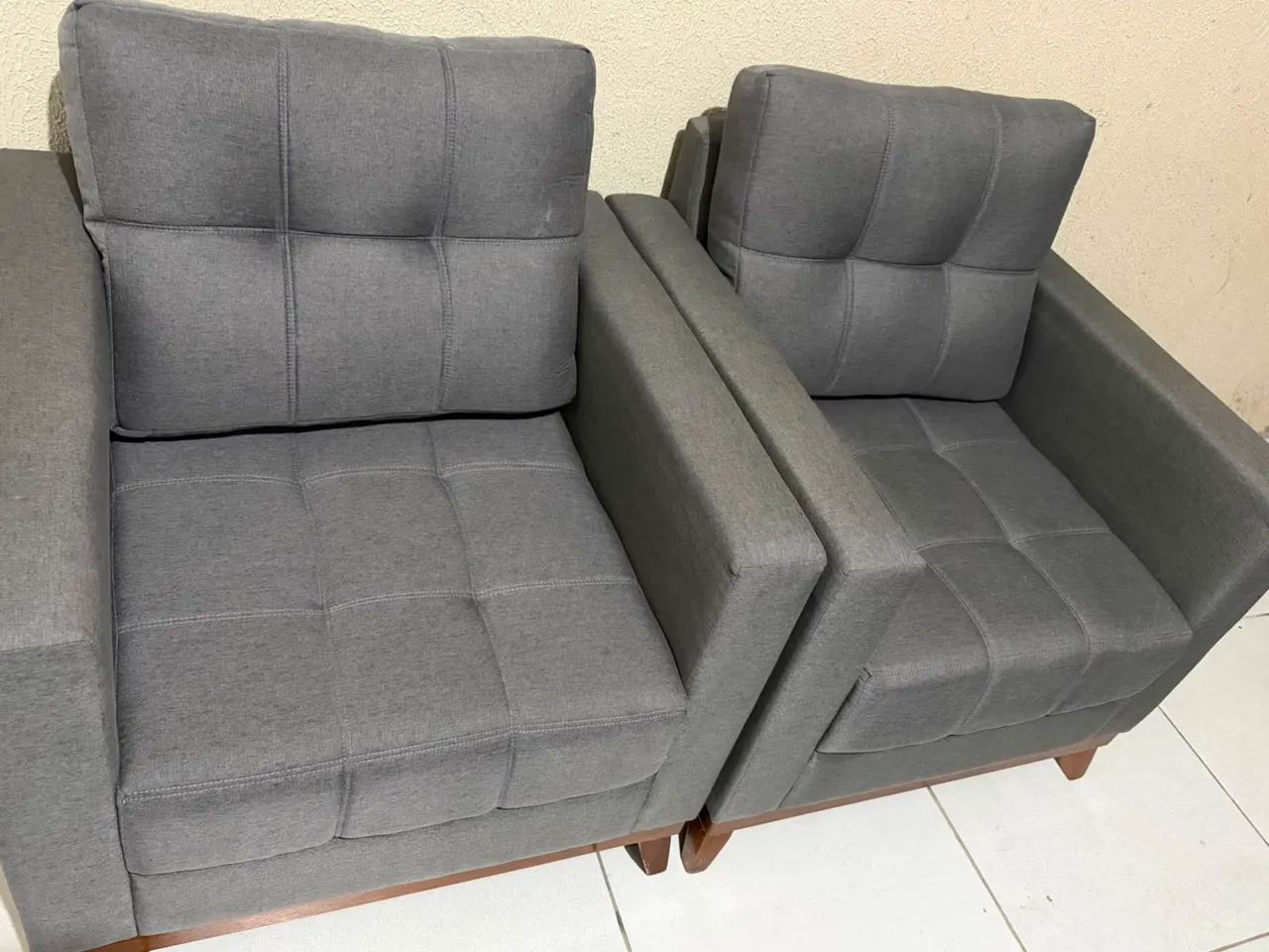 Poltronas mostruário em perfeitas condições 