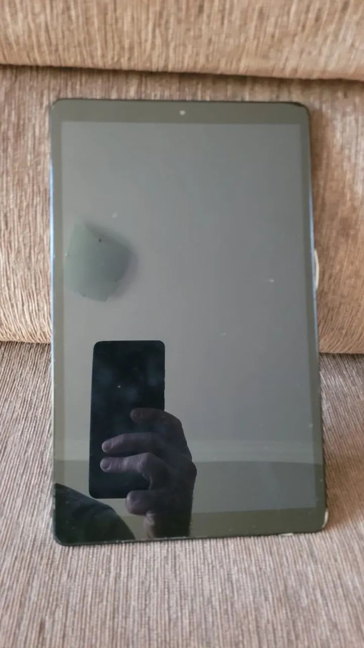 Tablet Samsung SM T 510 usado - Foto 3