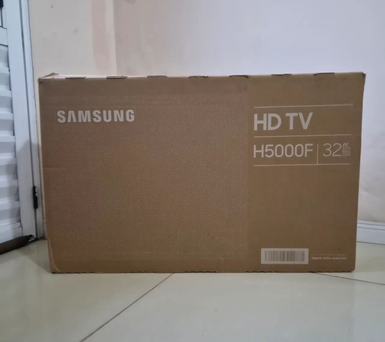 Smart TV Samsung 32 Polegadas - Garantia até 24 de  Dezembrobro