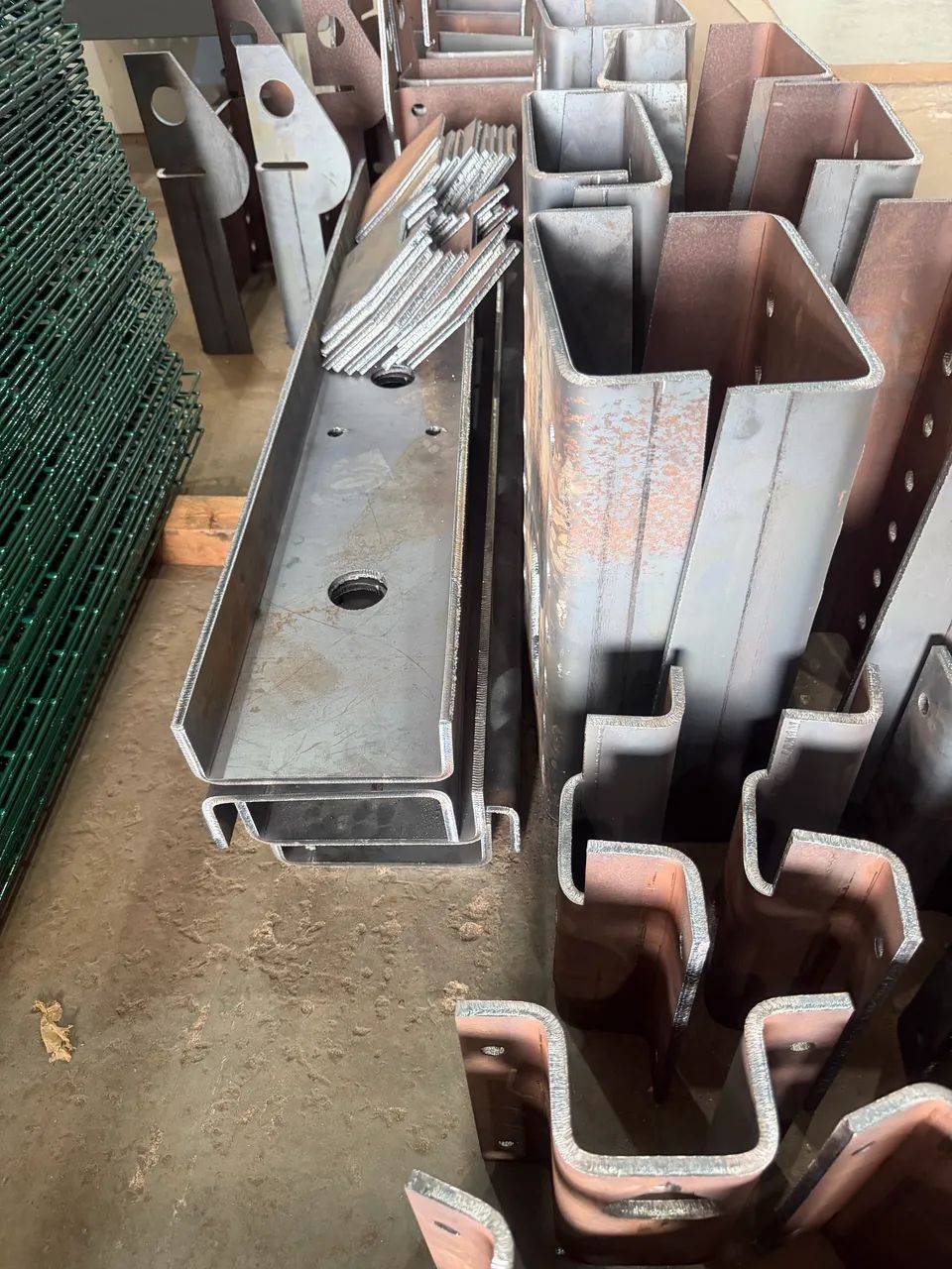 SERVIÇOS  DE CORTE E DOBRA  - Foto 2