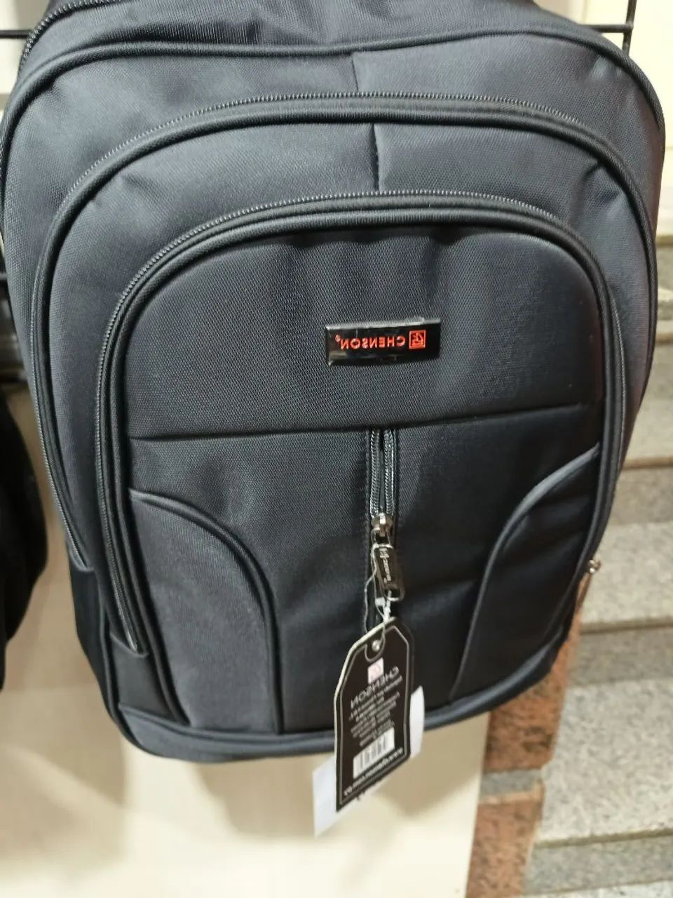Mochila importada da marca Chenson 