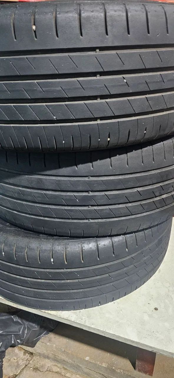 Vendo pneus bom estado aro15, ato 16 e aro18 - Foto 6