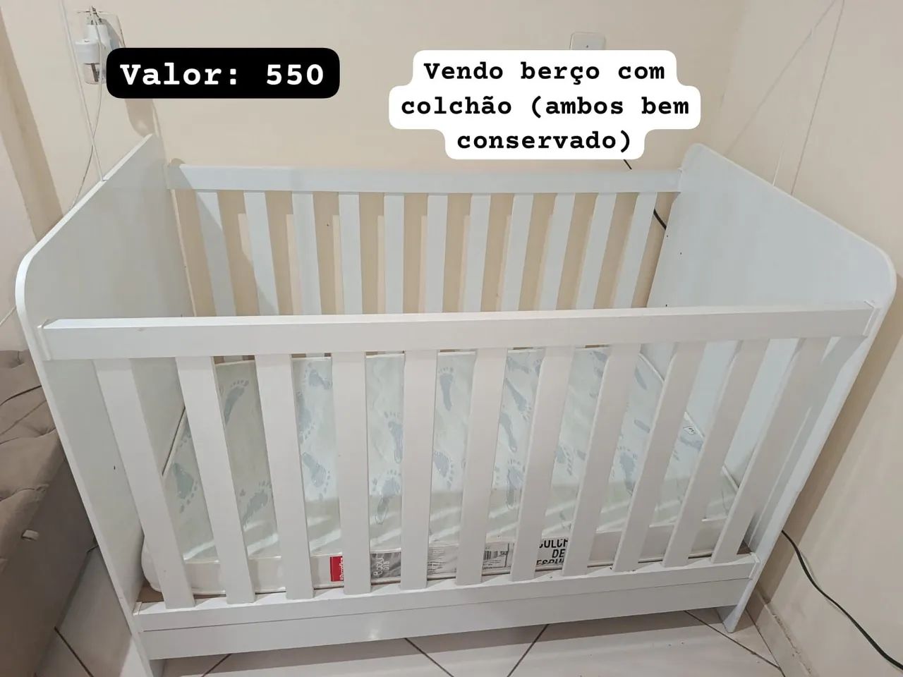 Vendo berço com colchão de bebê