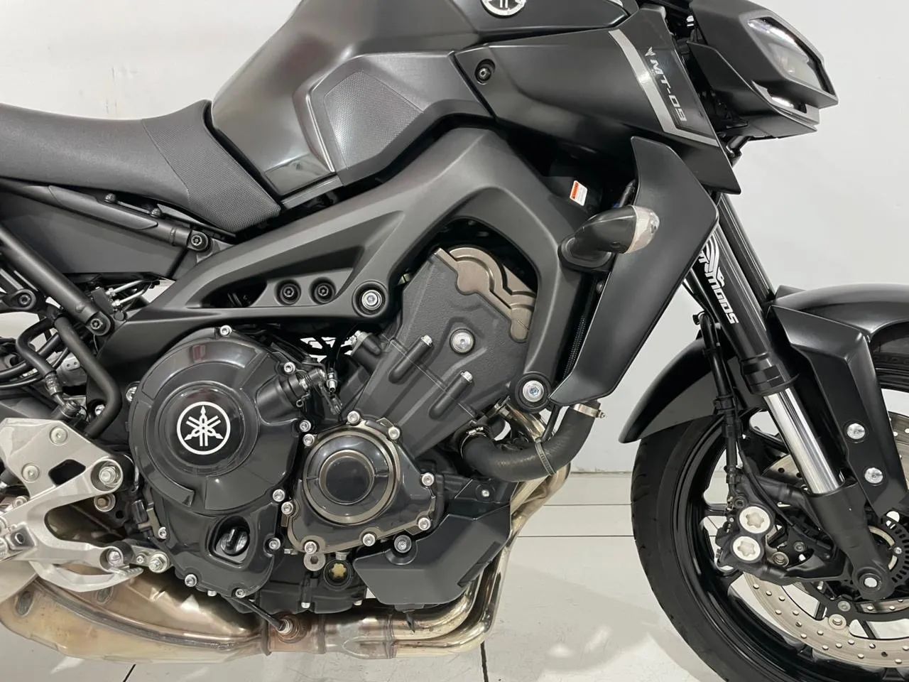 YAMAHA MT09 ABS 2023  - Foto 3