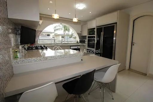 Casa para alugar com 800m², 4 quartos e 6 vagas - Foto 5