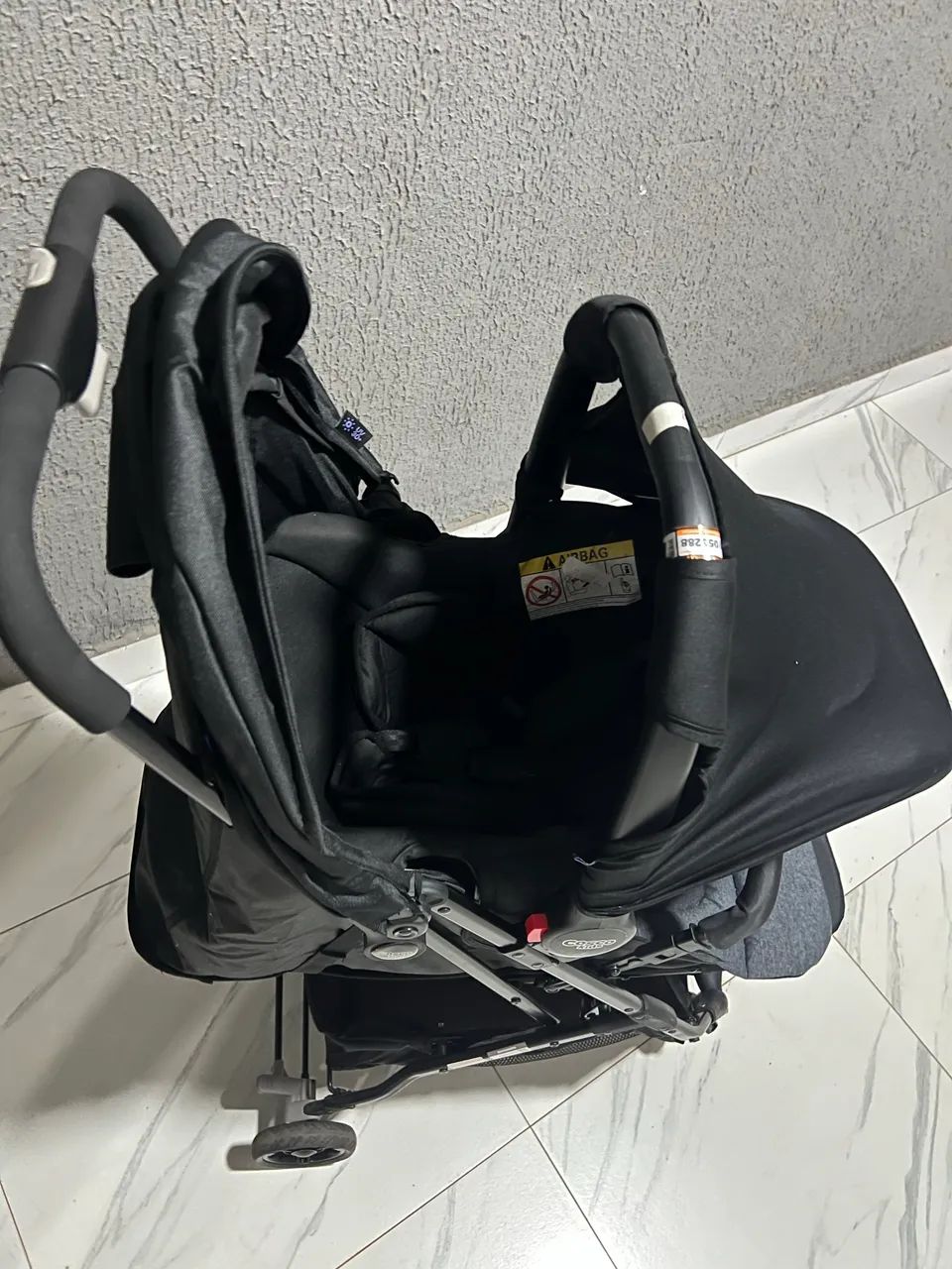 Carrinho Cosco + Bebê conforto  - Foto 4