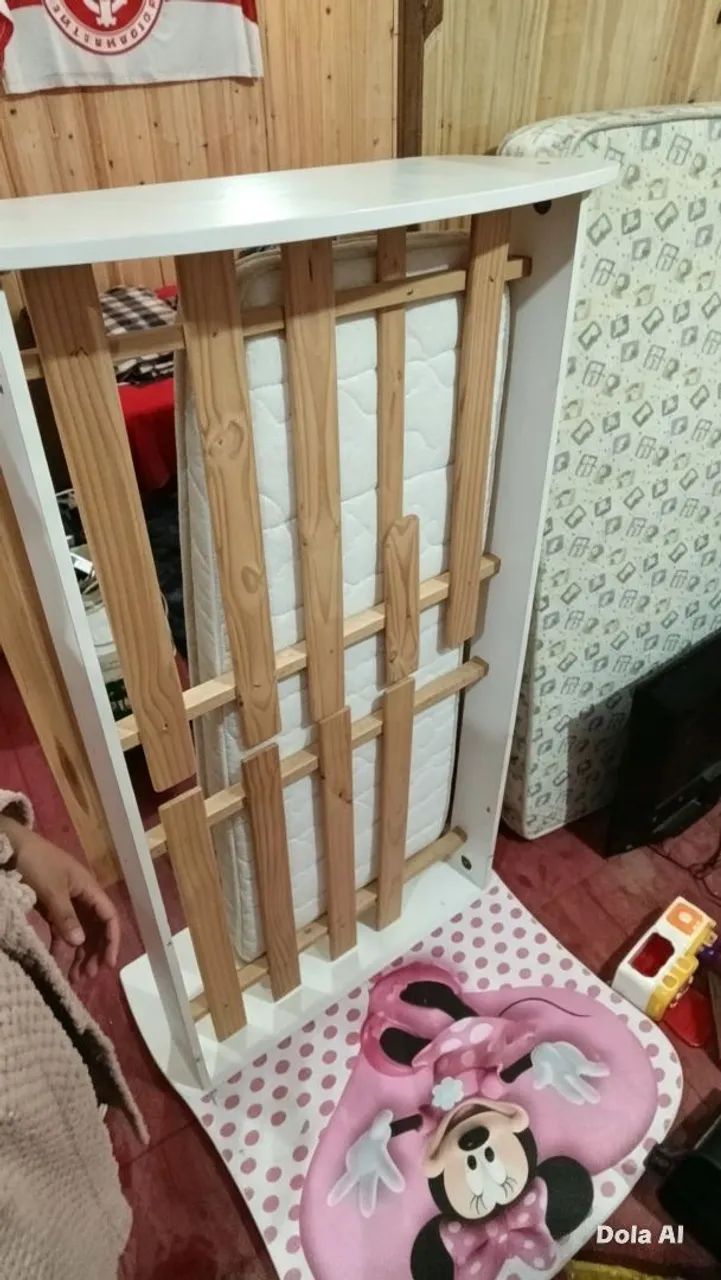 Vendo duas cama infantil com dois com colchão 