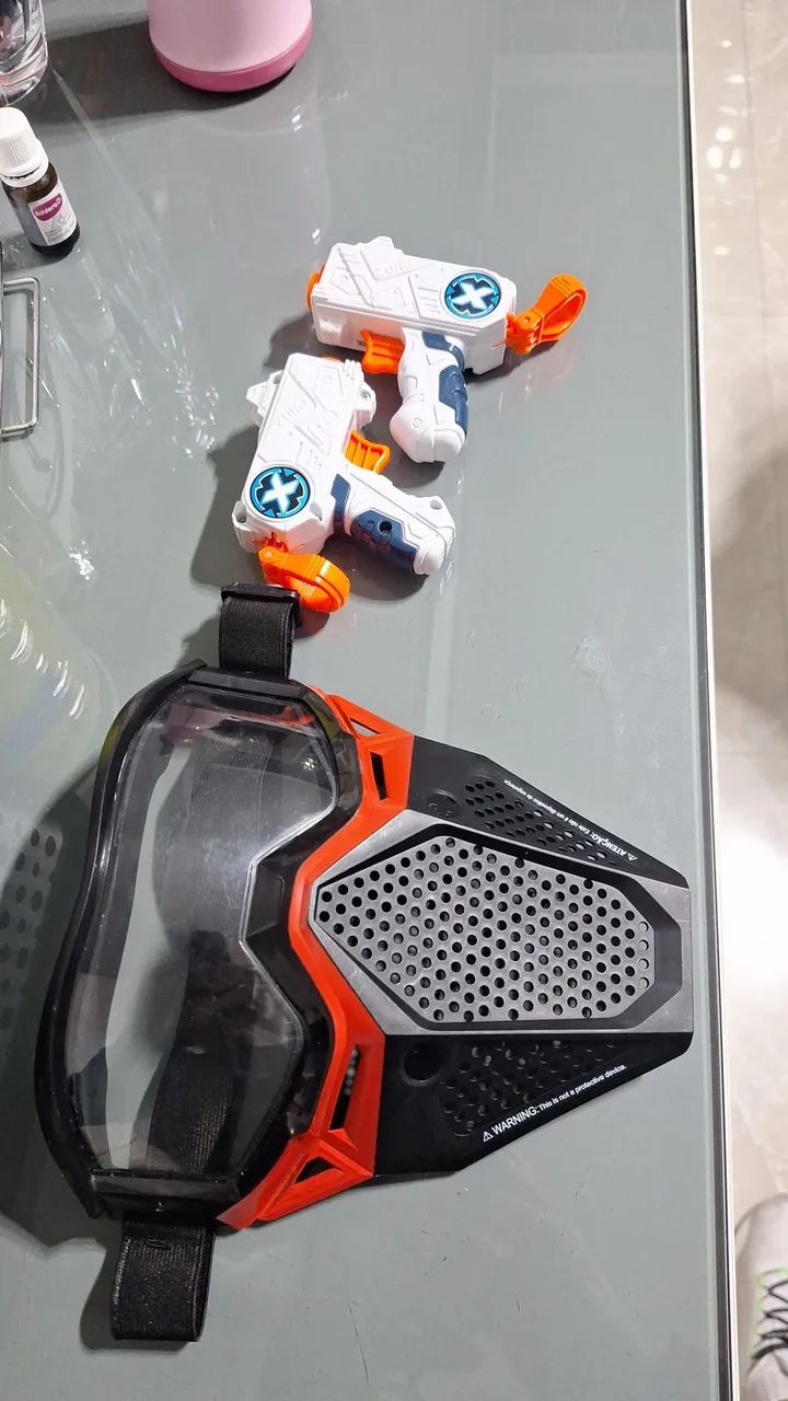 Quute de arma nerf 5 arma e uma máscara 