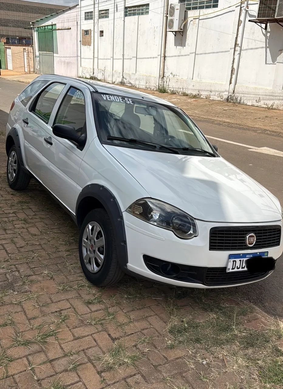 Fiat Palio Palio Weekend Trekking 1.8 mpi Flex 8V 2010